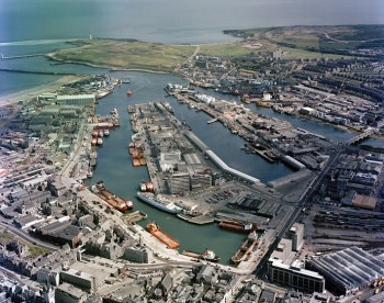 Aberdeen harbour 14 ports canals shipyards 21967
